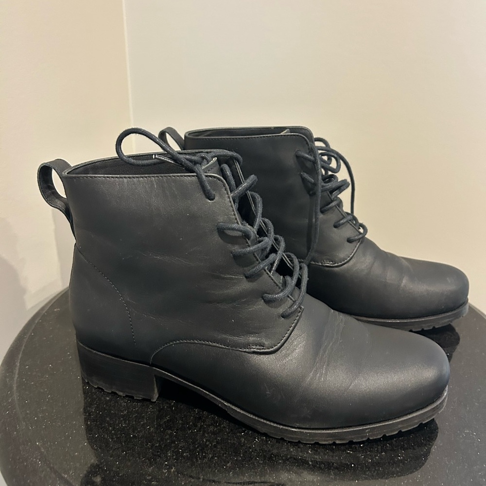 Poppy Barley Black Lace-Up Boots